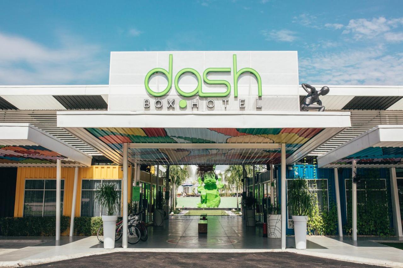 Dash Box Hotel Cyberjaya Bagian luar foto
