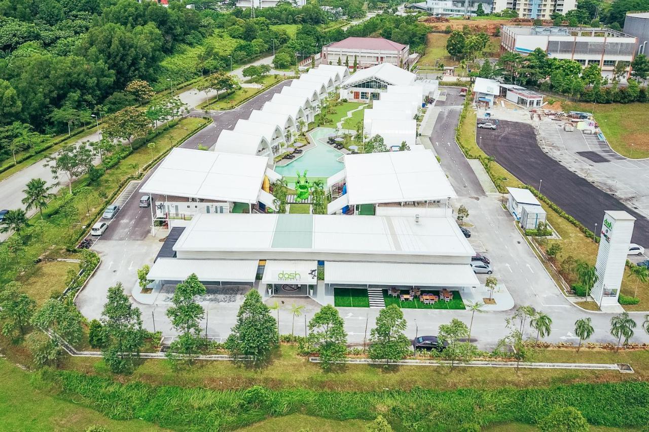 Dash Box Hotel Cyberjaya Bagian luar foto