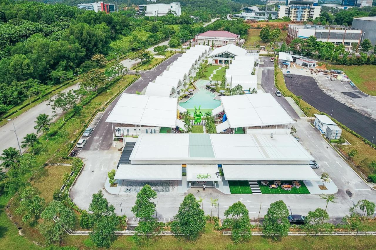 Dash Box Hotel Cyberjaya Bagian luar foto